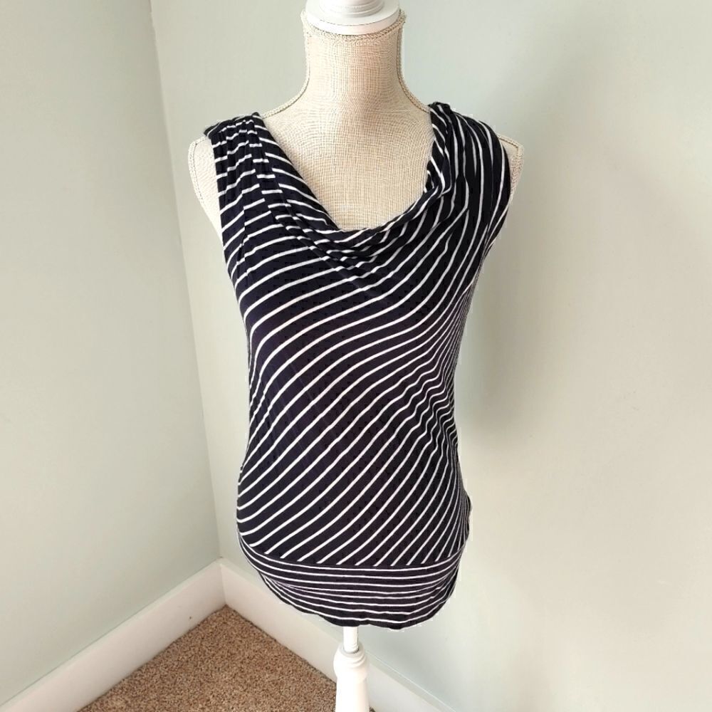 Express Women's Draped Neck Sleeveless Top Blouse Black And White Size XS